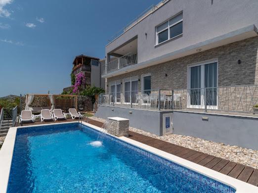 Villa Hedonist Seget Vranjica Buitenkant foto