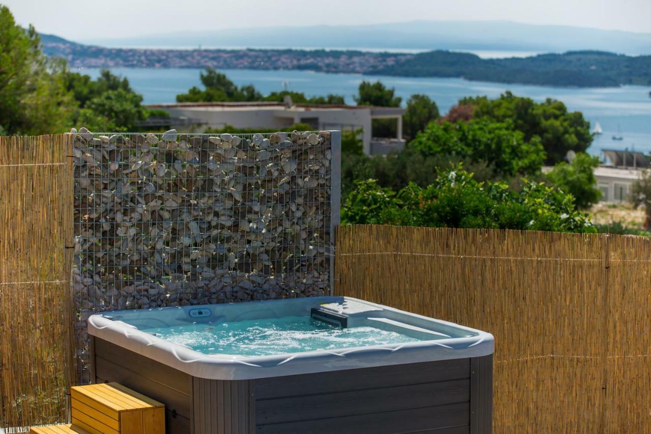 Villa Hedonist Seget Vranjica Buitenkant foto