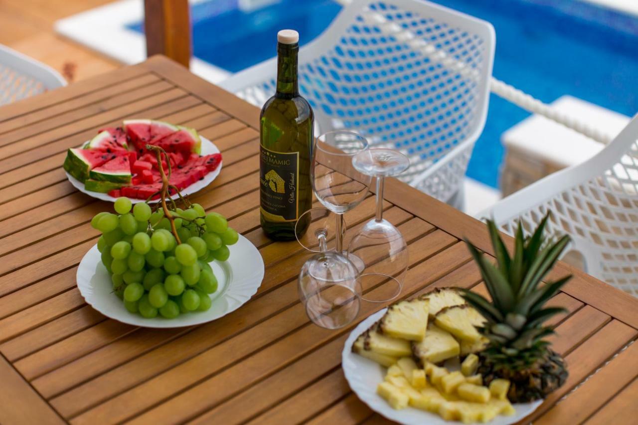 Villa Hedonist Seget Vranjica Buitenkant foto